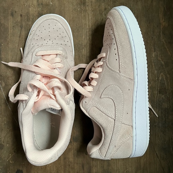 Nike Court Vision Low Sneakers, Women’s Size 7 - Picture 7 of 10